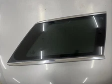 2020-2024 LINCOLN Aviator Quarter Glass w/ant (Passenger Side)