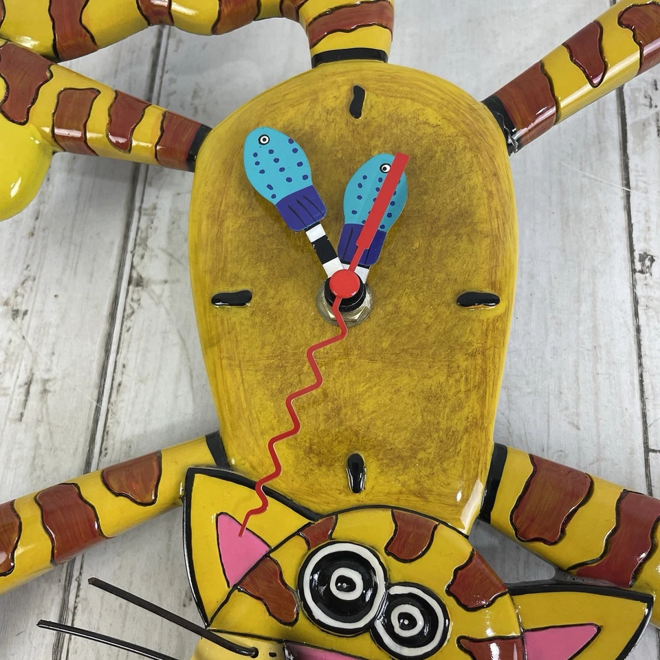 Allen Designs Studios Dinner Time Tabby Cat Wall Clock - Works! - Image 3 of 4