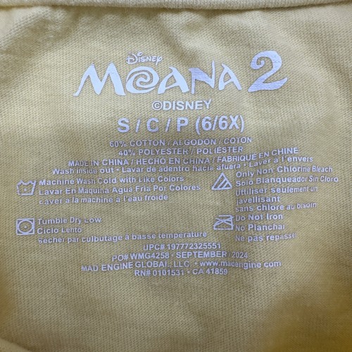 Disney Moana 2 T-Shirt Youth Girl Small Graphic Print Logo Yellow..#27725 - Picture 3 of 7