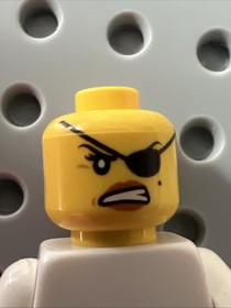 LEGO 3626pb1334 Ninjago Cyren Head Dual Sided Female Eye Patch Smile Angry