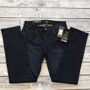 High waisted jeans sale knee high boots Can you wear light wash jeans in the fall