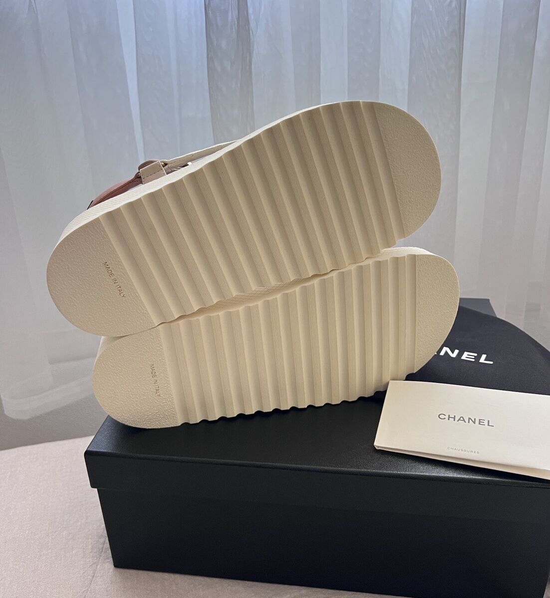 Auth Chanel BNIB 23A White Beige CC Logo Platform Strap Auth Chanel BNIB 23A White Beige CC Logo Platform Strap