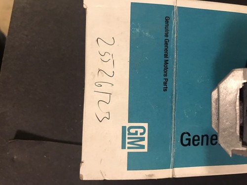 NOS GM Delco 1986-1987 22535480 Buick GN Firebird 1989 3.8L Crankshaft Sensor - Picture 5 of 5