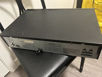 Pioneer PD-M423 Multi-Play Compact Disc Player 6-Disc Cartridge