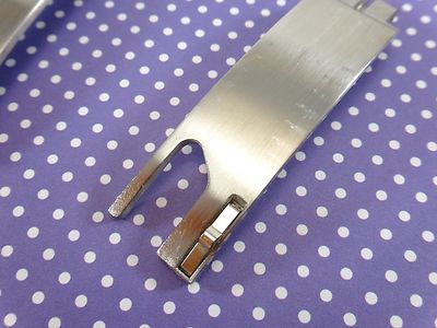 GENUINE SET Beats by Dre Solo HD Headband Replacement Extensions Hinge Pins  Part