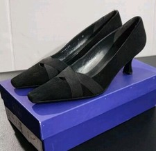 Stuart Weitzman Ladies Expo Elegant Tapered Pumps 6B Black Suede Heels Shoes