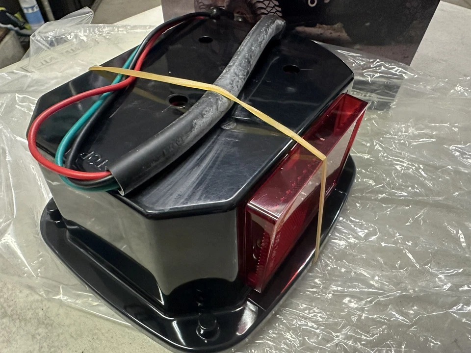 Conjunto de luz trasera derecha 5758254 12403.08 NUEVO Foto 4 de 4