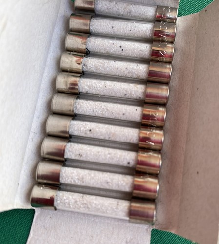 Fusibili 20 A 32x6.3mm 10 Pcs ESKA 632.000  1 Scatolina - Imagen 1 de 2