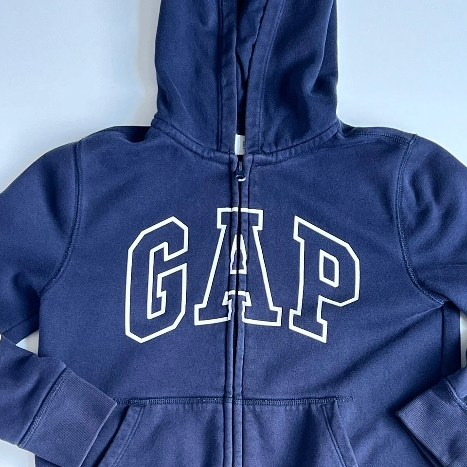 GapKids | DC™ Logo Hoodie Sweatshirt Boys M 8-9  Navy Blue Justice League Comics - Image 3 of 4