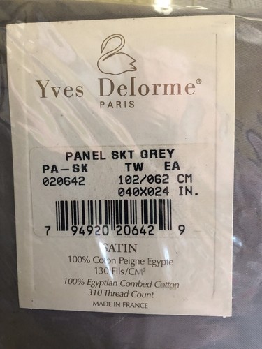 PRECIOSA FALDA CAMA NUEVA YVES DELORME GRIS 3 PANELES 40” X 24” - Imagen 3 de 14