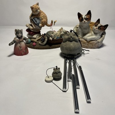 Vintage Cat Ceramic Figurines Lot Of 4 - Wind Chimes Ornament