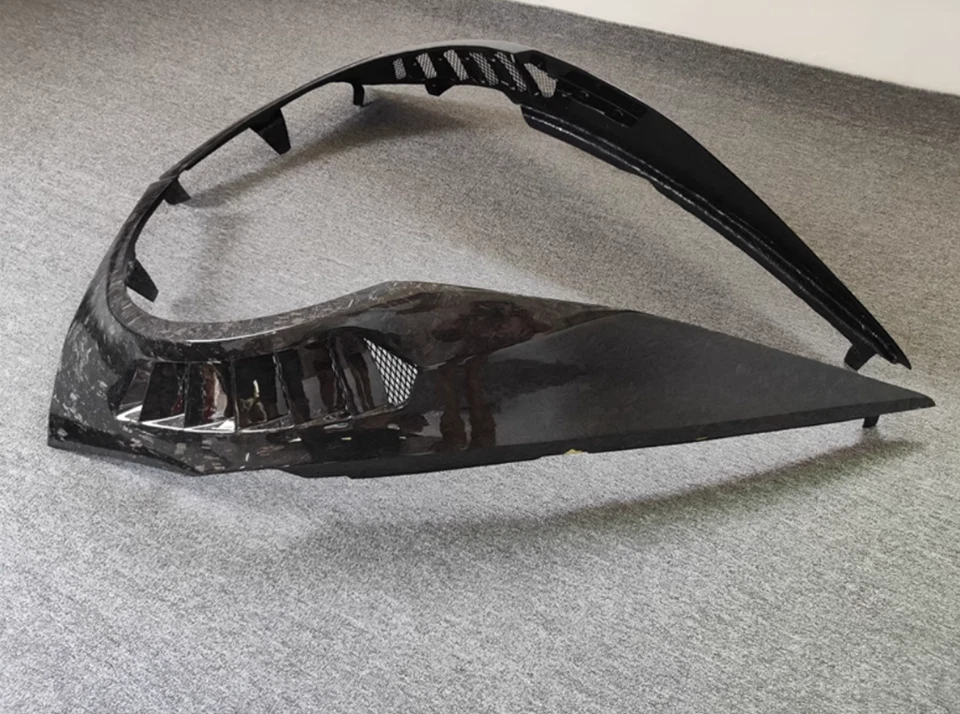 Guardabarros lateral de ventilación de flujo de aire estilo V patrón forjado para Lamborghini Huracan 14-2021 Foto 2 de 4