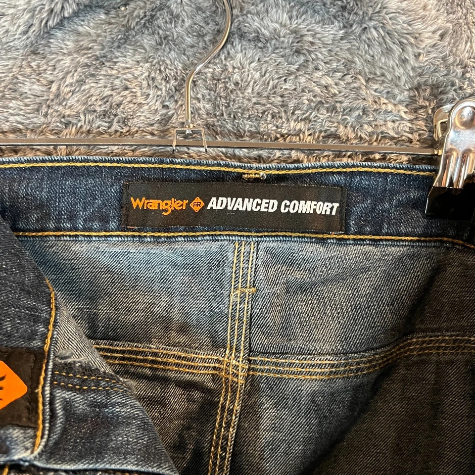 Wrangler FR Jeans Mens 54x30 Blue Flame Resistant Advanced Comfort Workwear HRC2 - Image 4 of 4