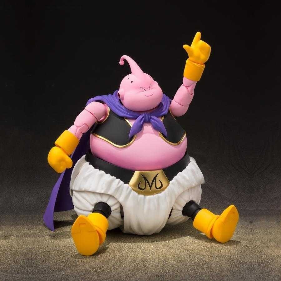 Figurine Majin Buu S.H.Figuarts Dragon Ball pour décorer votre bureau de geek
