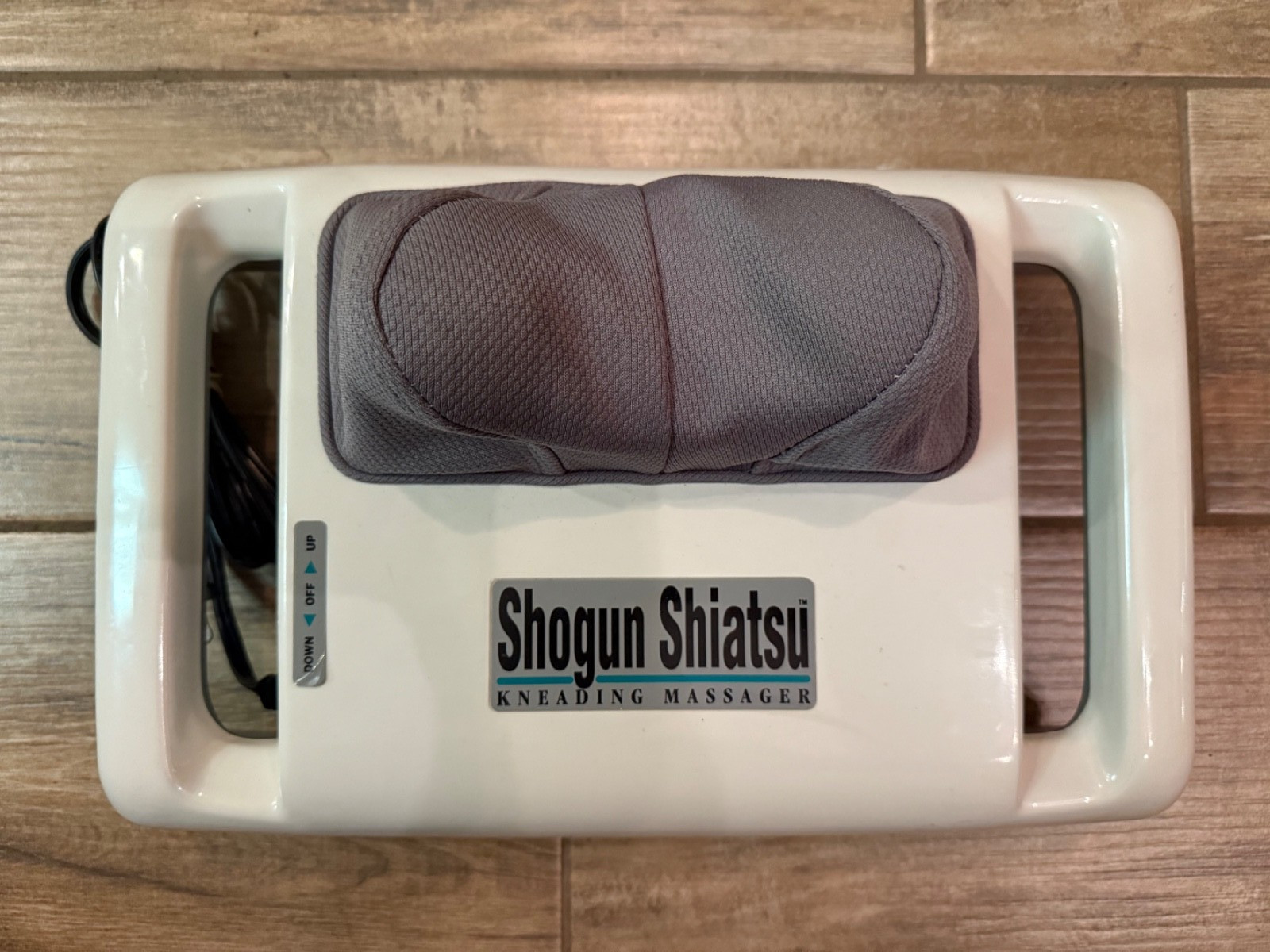 Homedics Shogun Shiatsu Kneading Neck Head Massager Model SM