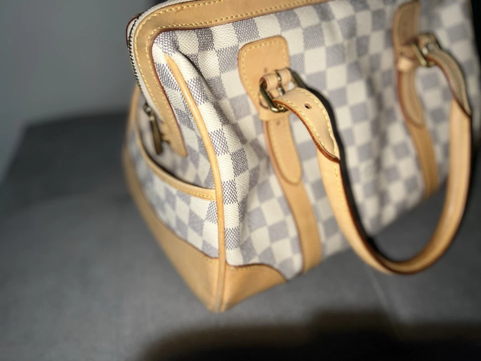 Louis Vuitton Azur Hampstead Bag - Image 2 of 4