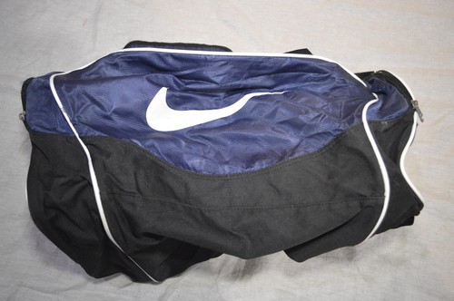 Nike Polyester Light Weight 23x 10x10 Duffle Gym Bag Blue and Black - Picture 2 of 8