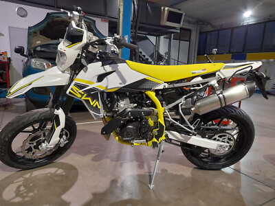 Scarico marmitta Terminale factory SWM 125 Motard SM RS euro