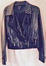Forever 21 women's FAUX LEATHER BLACK STUDDED MOTORCYCLE JACKET SIZE M