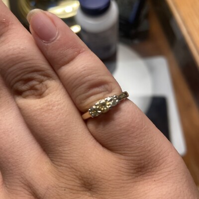 14K MAGIC GLO WHITE GOLD / PLATINUM 3 STONE BRILLIANT DIAMOND RING 0.48 CARATS