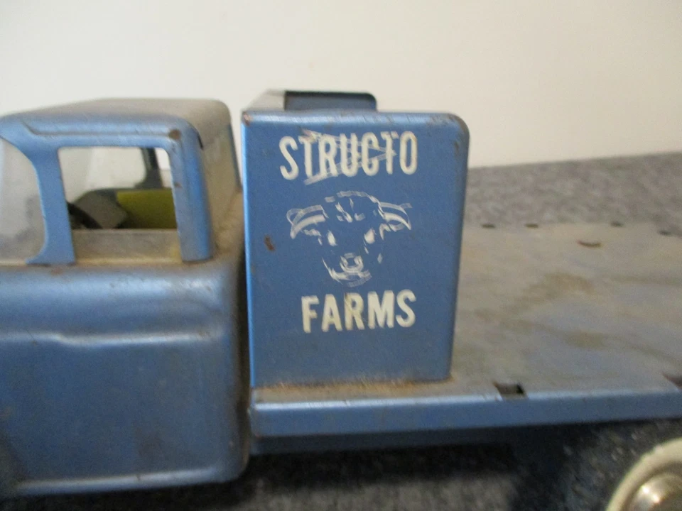 DE COLECCIÓN ESTRUCTURA STATION WAGON + CAMIÓN AGRÍCOLA - JUEGO DE ACERO PRENSADO AZUL (2) - LEER Foto 3 de 4