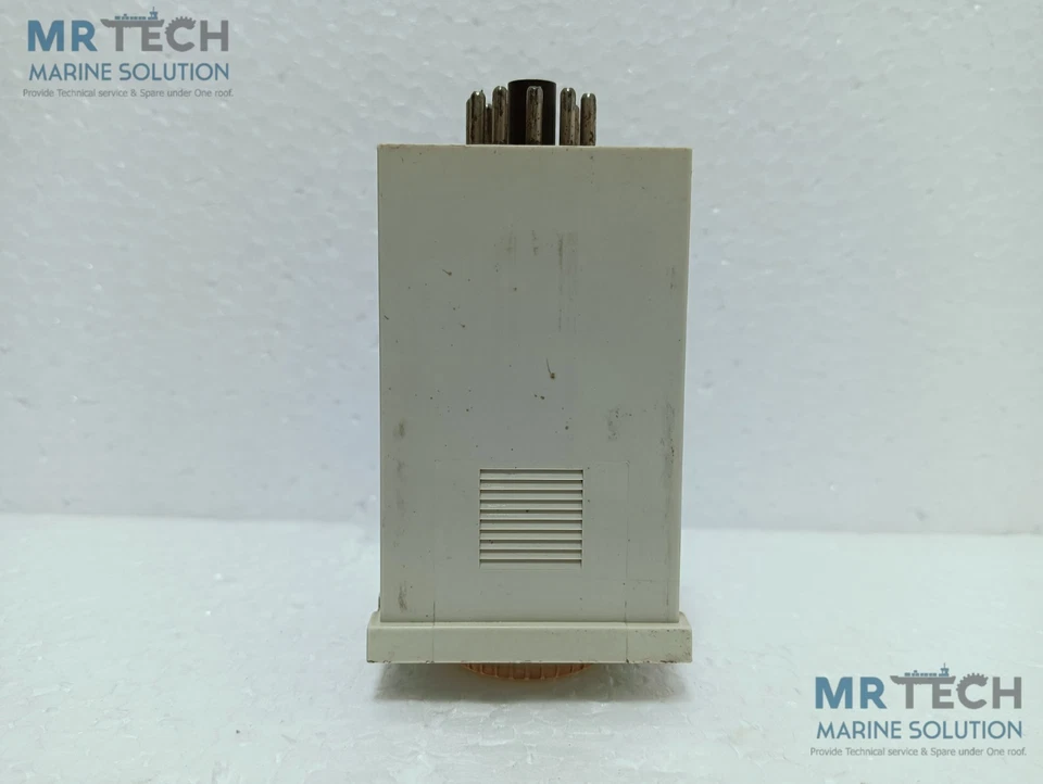 Crouzet TOP 48 C1 Timer 0,05s – 60h 24v 50-60hz 110-127v  5a/250v~ 1/4hp 240Vac - Image 3 of 4