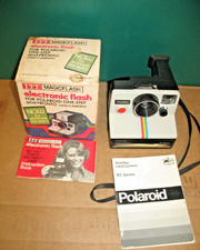 POLAROID ONE STEP LAND CAMERA BC SERIES W/MANUAL W/ITT MAGIC FLASH W/MANUAL