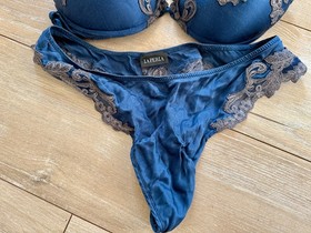 La Perla 36B (US) Navy Floral Lace Padded Underwire Bra + XS Pretty Pants Bridal