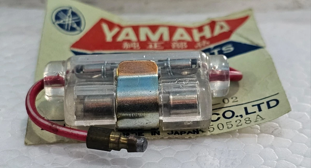 YAMAHA U5 U7 YG1 YG5 DT200 DT250 FS1 T50 T80 TDR125 MATE 80 V80 FUSE HOLDER ASSY