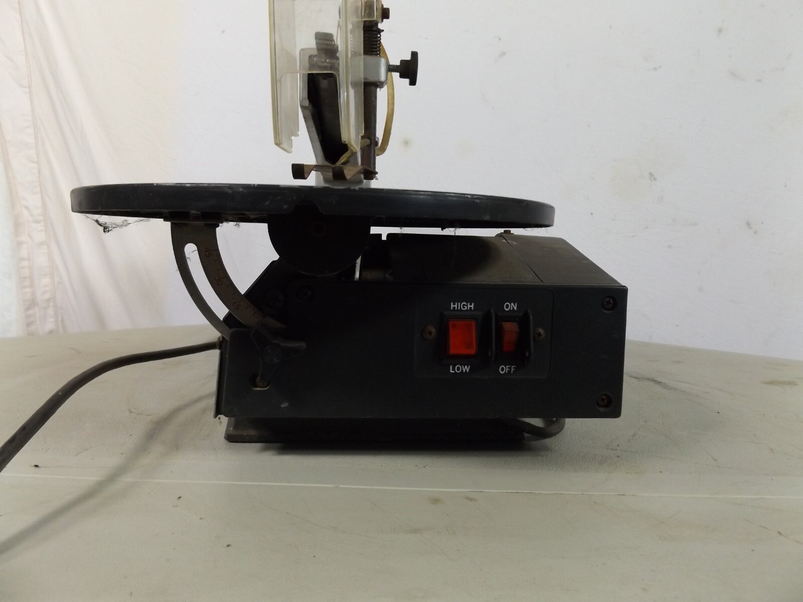 Dremel Scroll Saw 16 Inch Arm 2 Speed 110 Volt Motor eBay