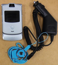 Motorola RAZR V3 - Silver  AT T / Cingular  Cellular Flip Phone - Bundled