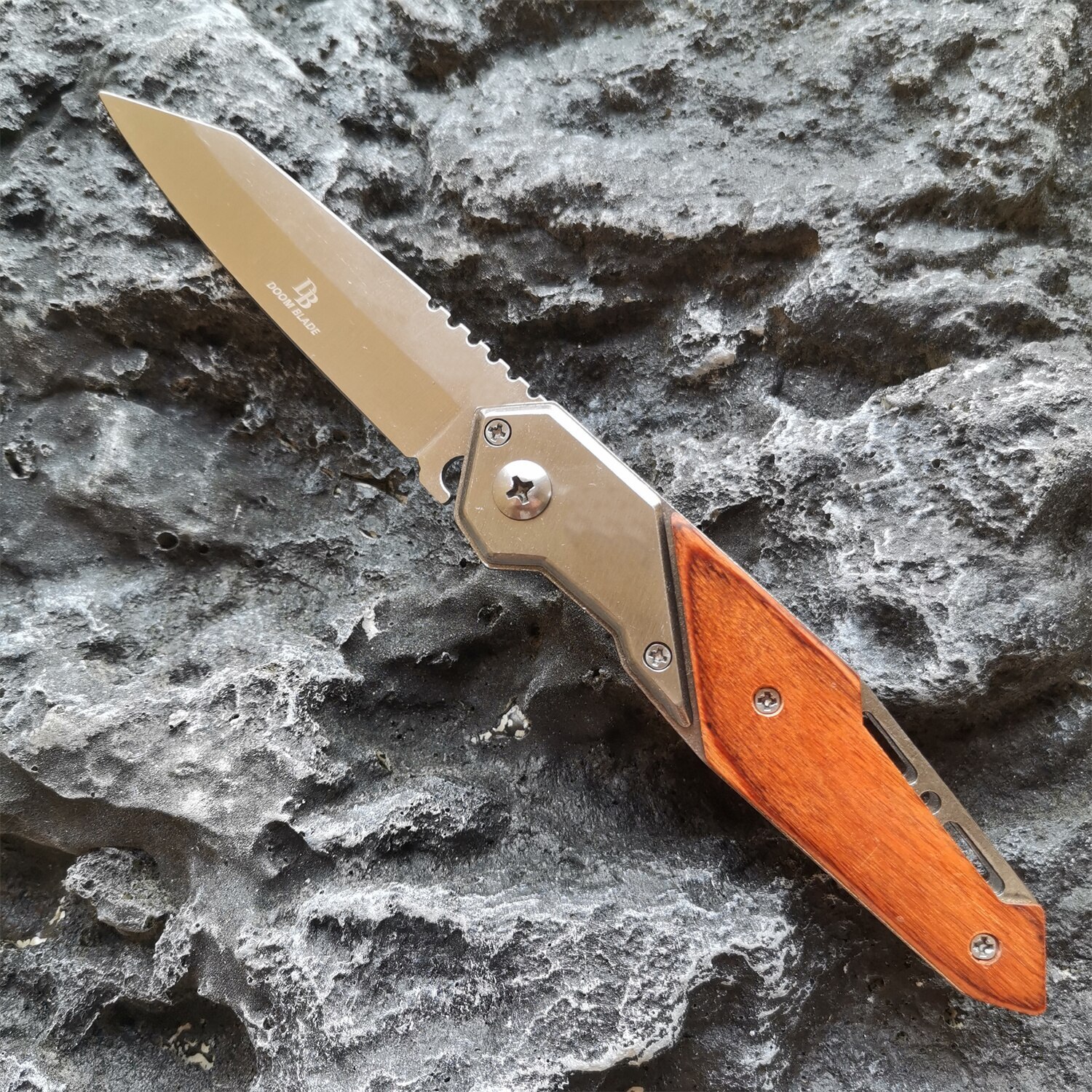 Folding Knife Pipe Cutter Pocket Tactical Outdoor Survival EDC Hunting Knives 