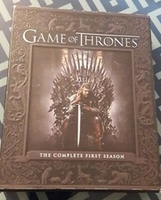 Game of Thrones: The Complete First Season (Blu-Ray)