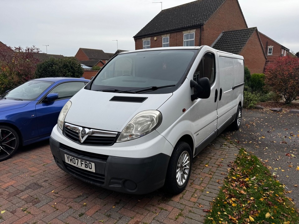 Vauxhall Vivaro 2900 CDTI Long Wheel Base eBay