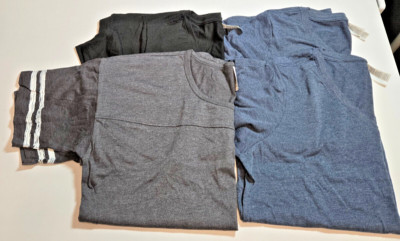 NEW! District Women's Perfect Tri  V-Neck T-Shirts Size 2XL/XXL - LOT OF 4