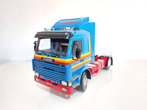 Camion Scania 143 Topline 143H Blu del 1987 - 1/18 MCG art. MCG18144 - Foto 3 di 9