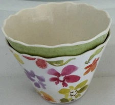 SET OF 2 Small “TarHong” Melamine Bowls, Floral & Solid 4”x 3”. Small Serving Sz