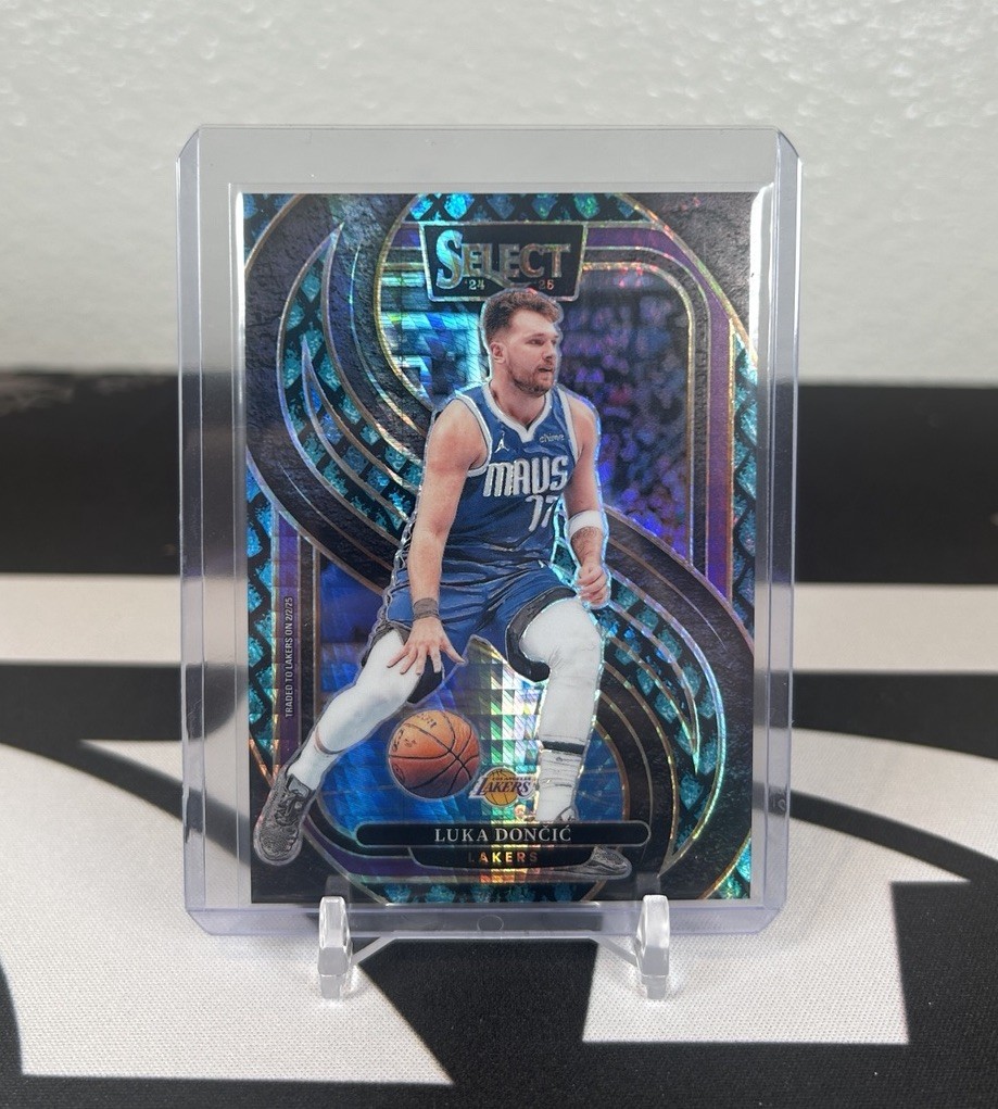 LUKA DONCIC - 2024-25 Panini Select #141 Premier Level DRAGON SCALE 2/8