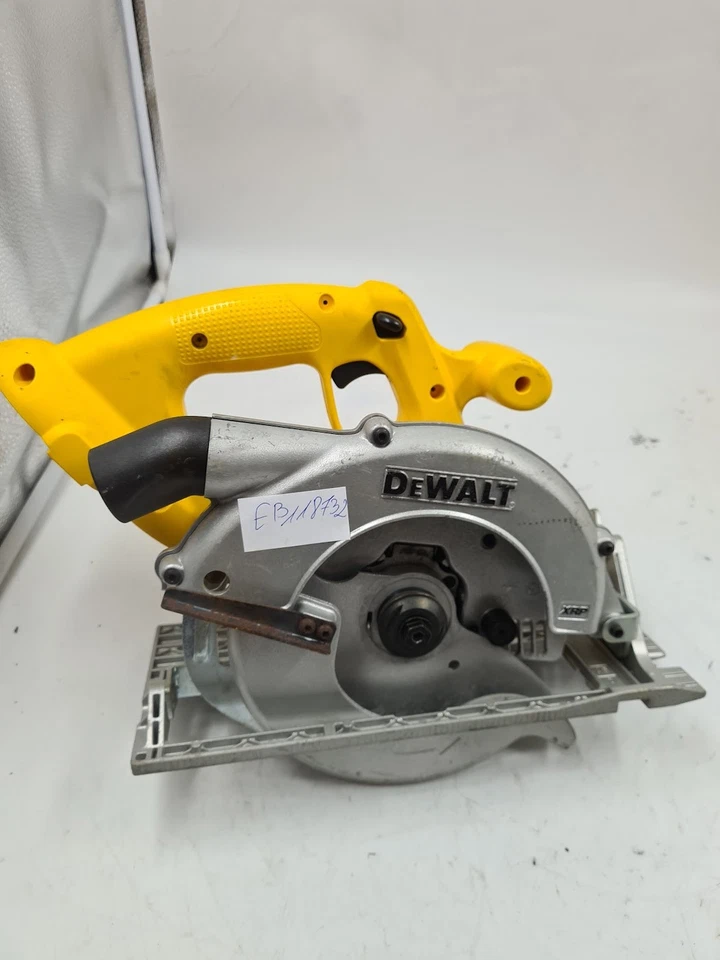 Lot of 2 Dewalt Cordless Tools: DC390 Saw & DC411 Grinder, Used - Image 4 of 4