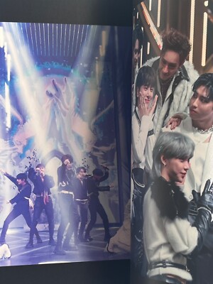 Stray Kids KINGDOM LEGENDARY WAR 2021 106P Photobook + Mini Poster