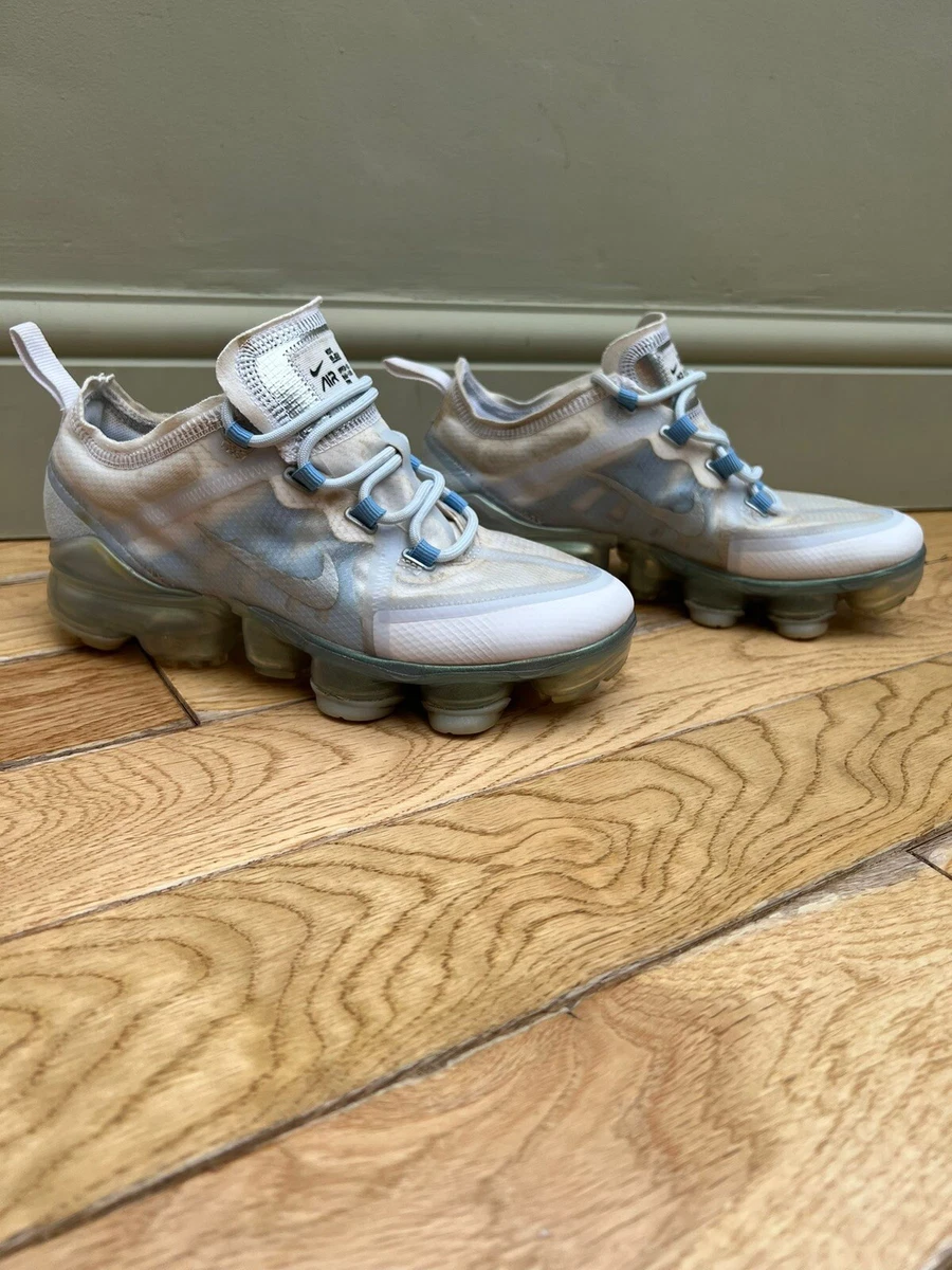 womens vapormax size 3
