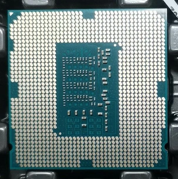 Intel Xeon E3-1241 V3 SR1R4 LGA-1150 CPU Processor 3.50 - 3.90GHz 4-Core 8MB 80W - Image 2 of 3