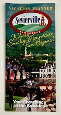 1999 Sevierville Tennessee Smokies Showplace Vintage Vacation Planner Brochure