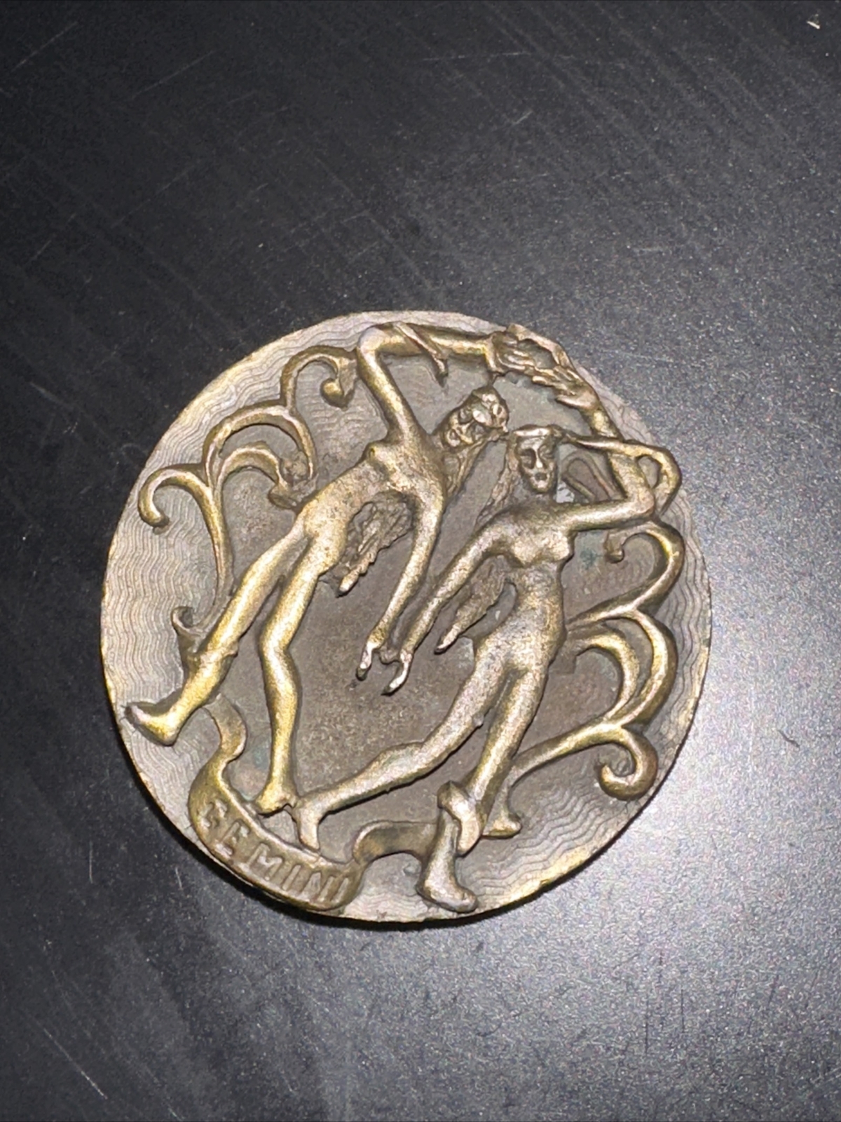 Picture 1 of 2