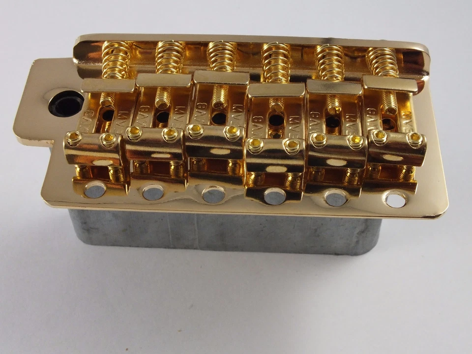 Oro STRATOCASTER Trémolo Puente Vintage Doblado Acero Monturas 54mm Full Bloque - Imagen 3 de 4
