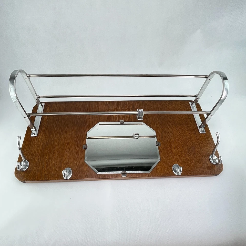 Guarda-roupa de parede Art Deco década de 1930 madeira cromada aprox. 90 cm - Imagem 2 de 4