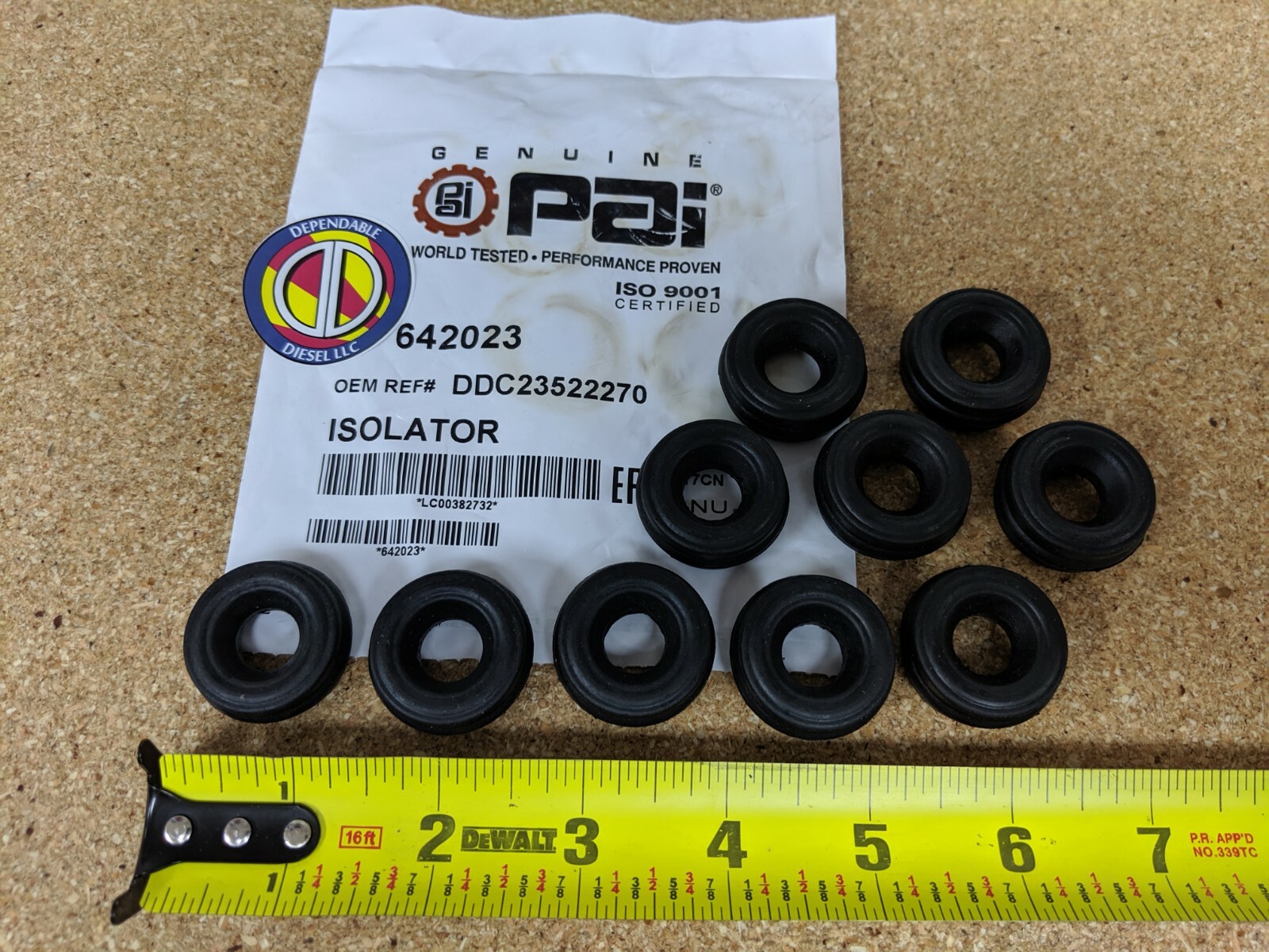 Replacement Bolts With Isolator for Detroit Series 60. 23522270  