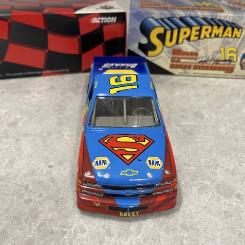 NASCAR Diecast Ron Hornaday #16 NAPA/Superman 1999 Chevy Race Truck - Picture 3 of 6