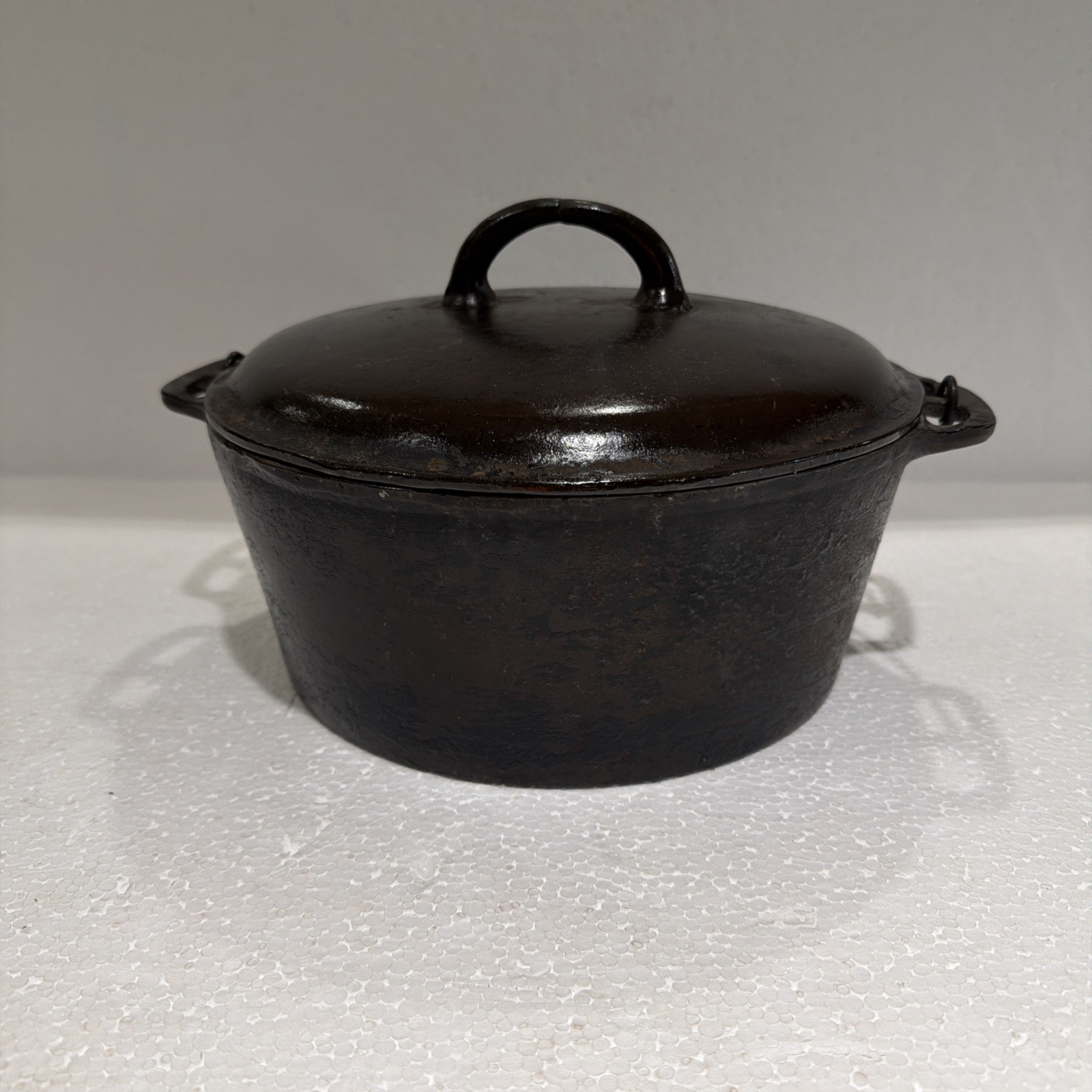 Antique Wapak Hollow Ware Cast Iron Dutch Oven #8