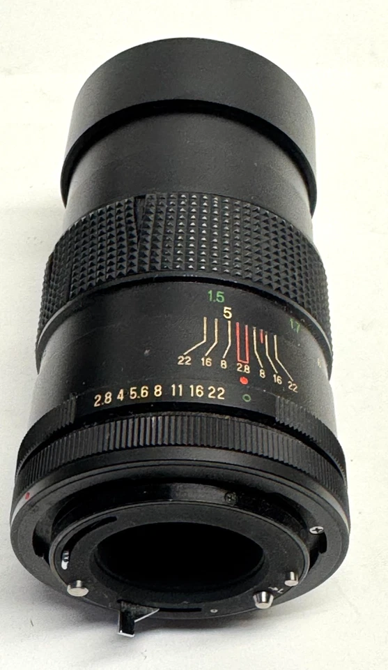Vintage Vivitar Auto Telephoto 135mm f2.8 MD Mount Prime Lens - Image 4 of 4
